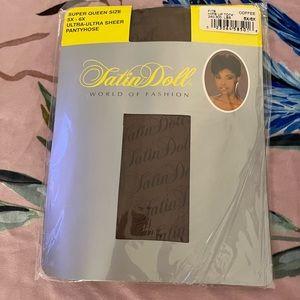 ✨Satin Doll pantyhose ultra ultra sheer coffee size 5X/6X✨